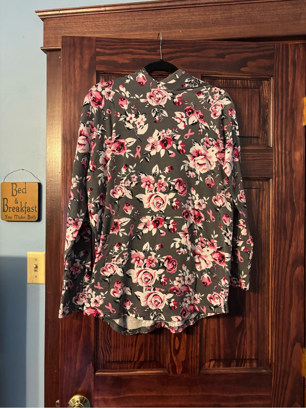LuLaRoe Gray Floral Top with Pink Ribbon Accents